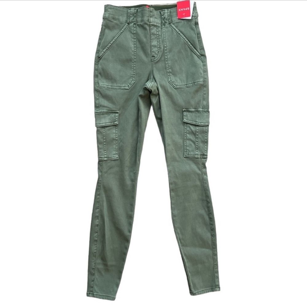 NWT Spanx Stretch Twill Ankle Cargo Pants in Soft Sage Green | Small